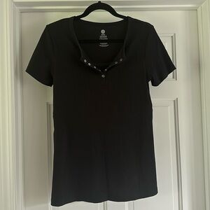Ribbed nursing tee